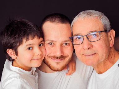 Studio, de pèreS en filS
La photographie en souvenir, l'Amour en héritage